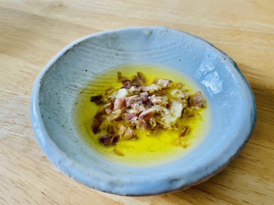 やっこを味変で楽しむ!「豆腐のアンチョビソースのせ」のレシピ