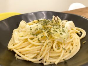 絶妙な塩気！「ペペロンチーノ+○○＝本格おうちパスタ」のレシピ