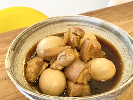 炊飯器でほったらかし調理!「やわらか~い豚の角煮と煮卵」のレシピ