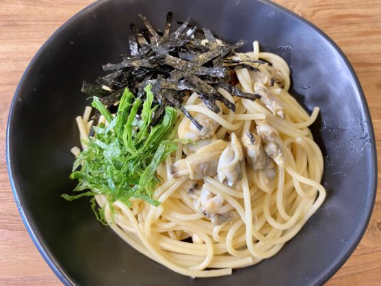 出汁が旨い!「あさりの簡単ペペロンチーノ」のレシピ